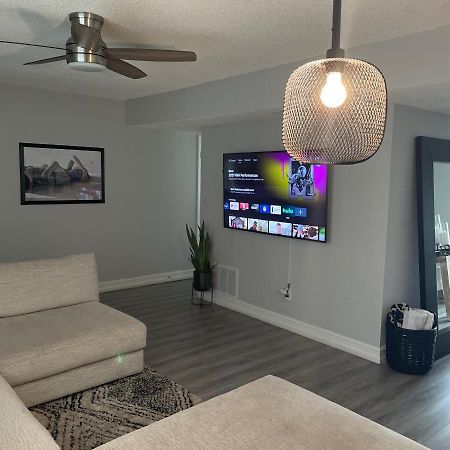 Modern Townhome Tampa Luaran gambar