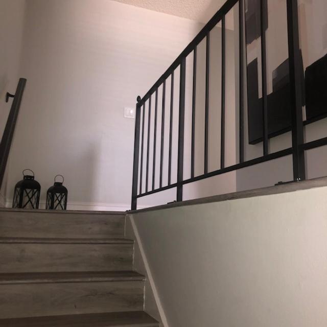 Modern Townhome Tampa Luaran gambar